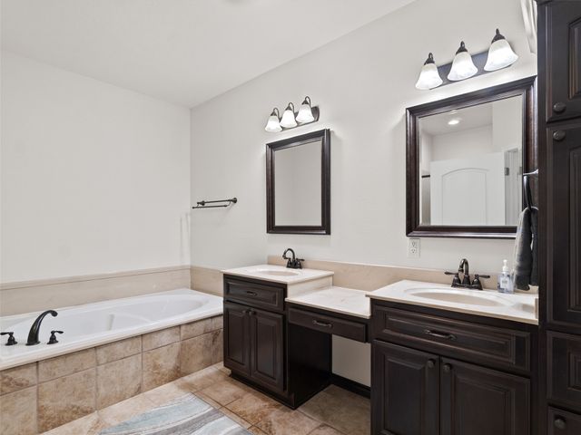 2976 CR 217 E, Henderson, TX 75652