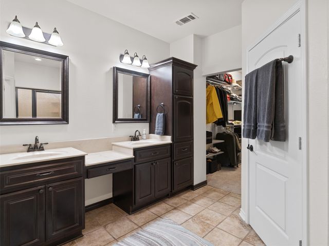 2976 CR 217 E, Henderson, TX 75652