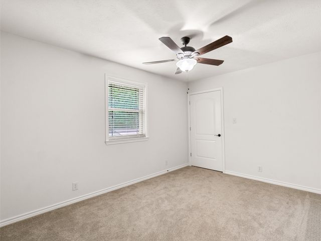 2976 CR 217 E, Henderson, TX 75652