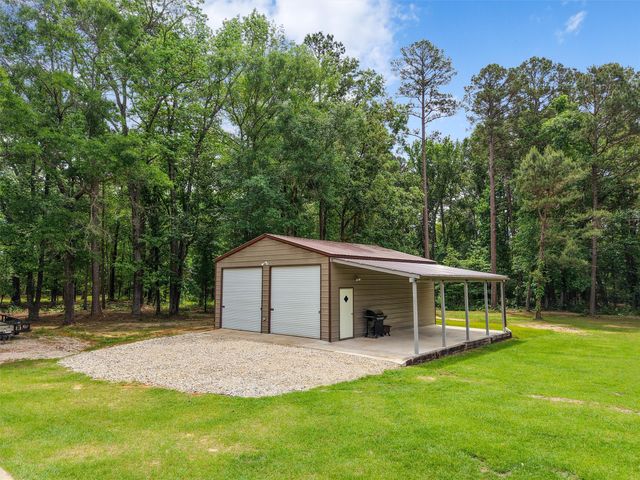 2976 CR 217 E, Henderson, TX 75652