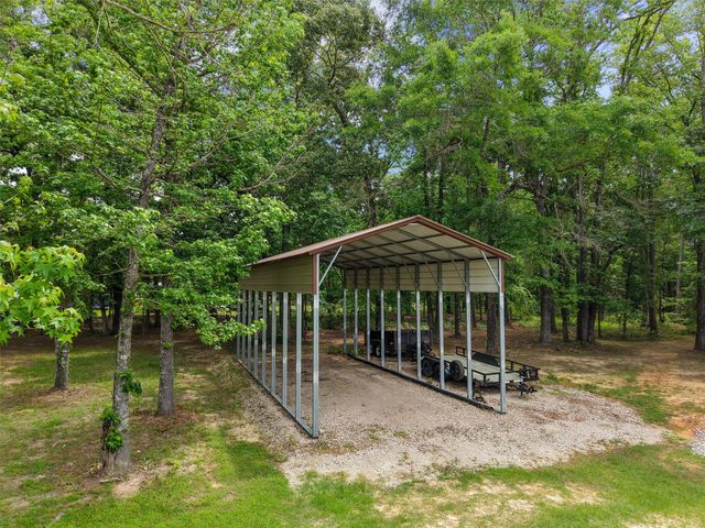 2976 CR 217 E, Henderson, TX 75652