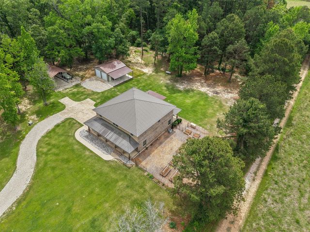 2976 CR 217 E, Henderson, TX 75652