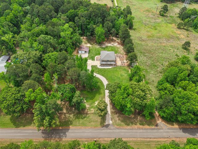 2976 CR 217 E, Henderson, TX 75652