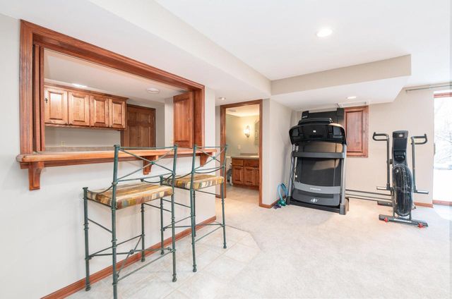 1815 Bark River DRIVE, Hartland, WI 53029