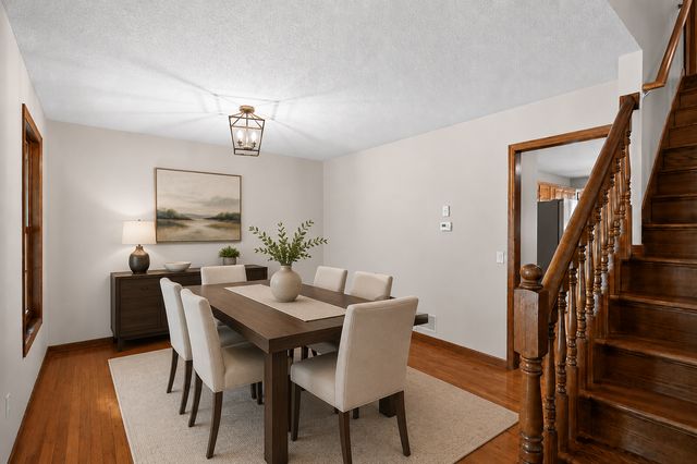 17664 Kettering Trail, Lakeville, MN 55044