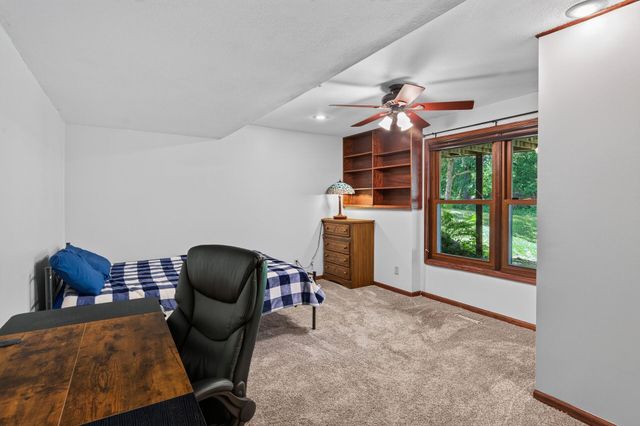 17664 Kettering Trail, Lakeville, MN 55044