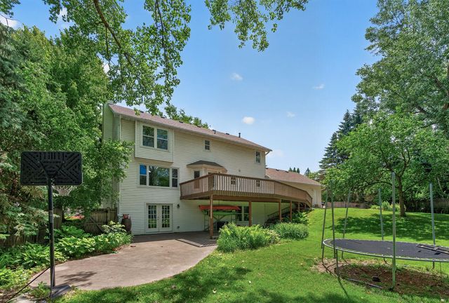 17664 Kettering Trail, Lakeville, MN 55044