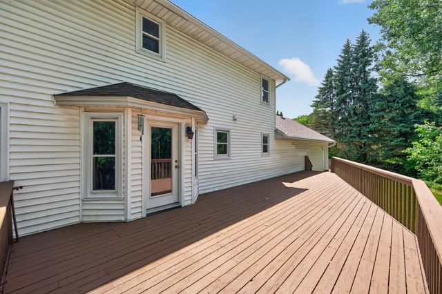 17664 Kettering Trail, Lakeville, MN 55044