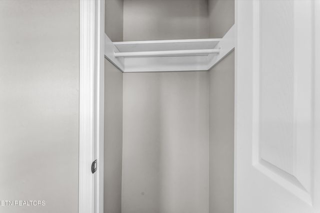 169 Tacoma Rd, Oak Ridge, TN 37830