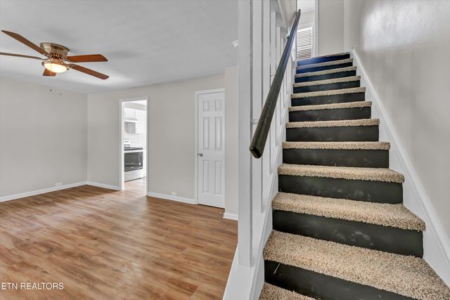 169 Tacoma Rd, Oak Ridge, TN 37830