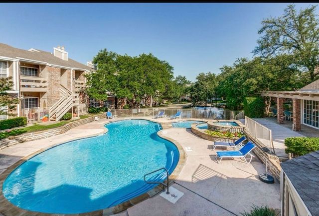 3550 Country Square Drive 109, Carrollton, TX 75006