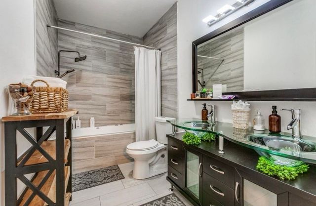 3550 Country Square Drive 109, Carrollton, TX 75006