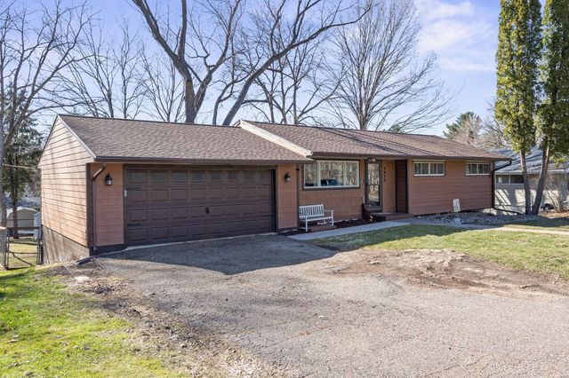 3873 Bellaire Avenue, White Bear Lake, MN 55110