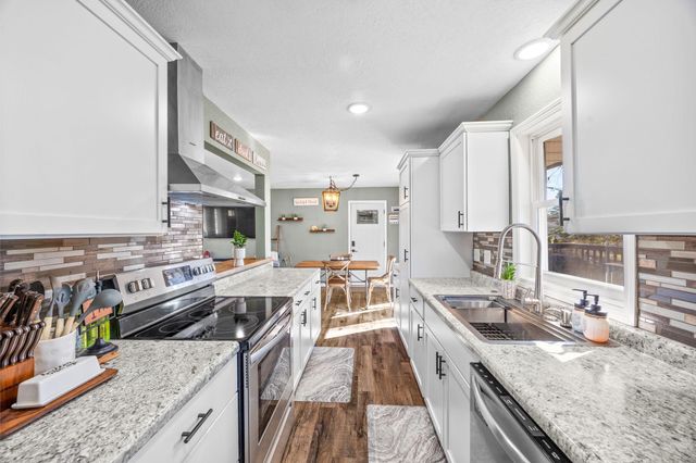 3873 Bellaire Avenue, White Bear Lake, MN 55110