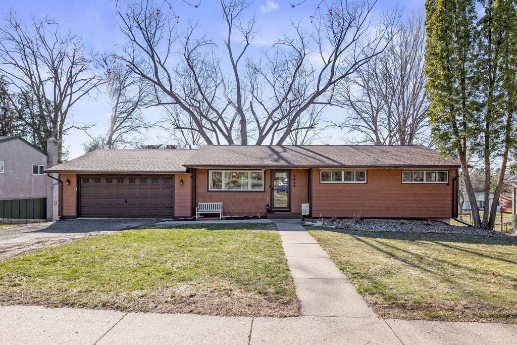 3873 Bellaire Avenue, White Bear Lake, MN 55110