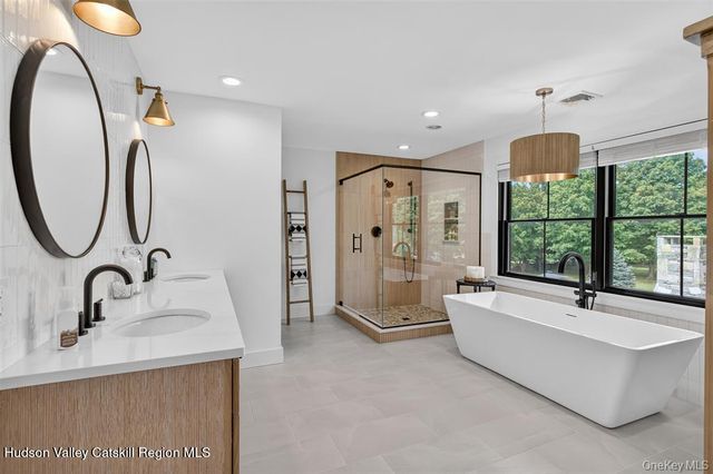 1 Janine Place, Highland, NY 12528