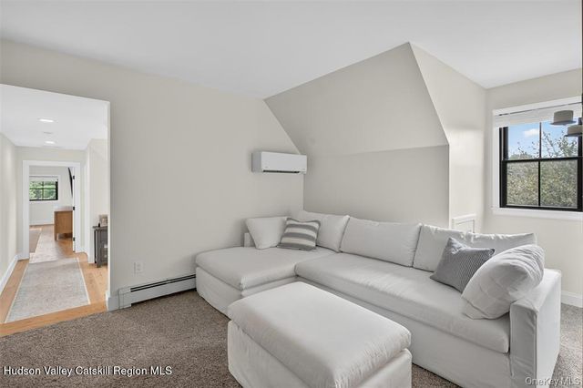 1 Janine Place, Highland, NY 12528