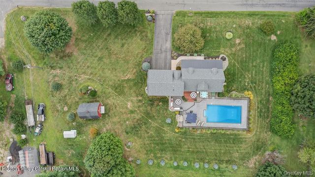 1 Janine Place, Highland, NY 12528