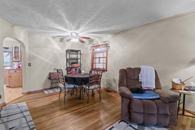936 E Center Road, Kokomo, IN 46902