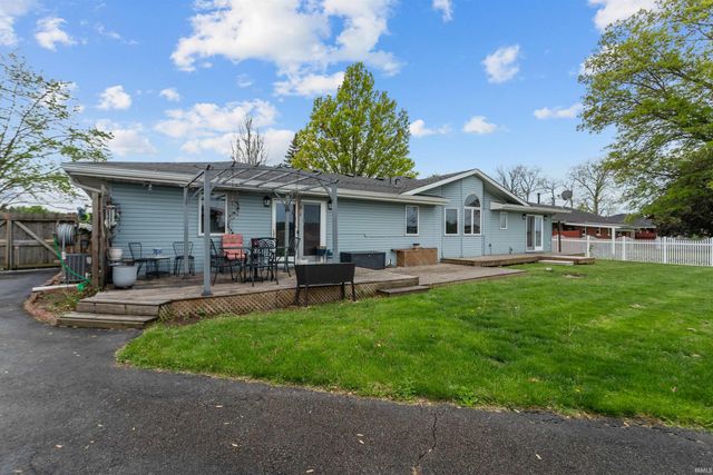 936 E Center Road, Kokomo, IN 46902