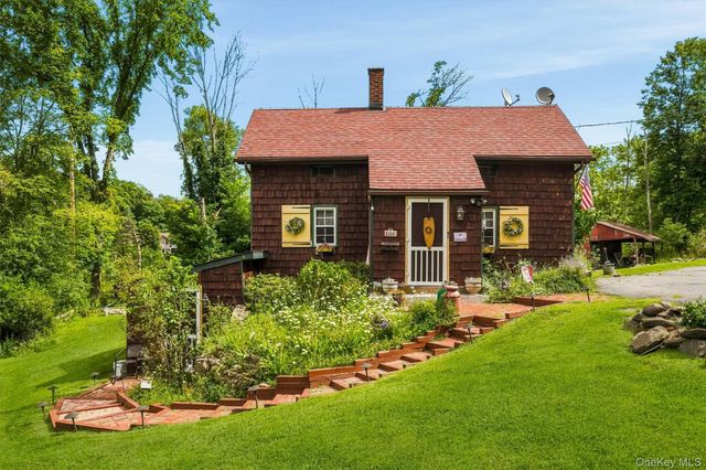 166 Bull Mill Road, Chester, NY 10918