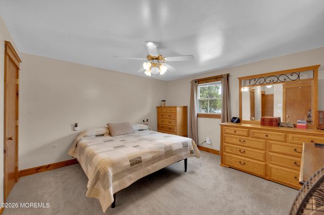 11 Crystal Avenue, New Egypt, NJ 08533