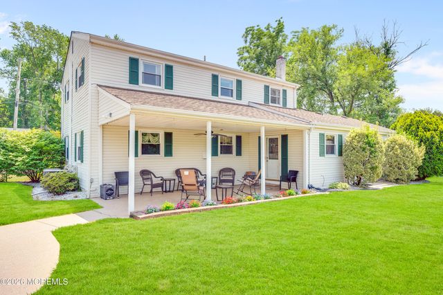 11 Crystal Avenue, New Egypt, NJ 08533