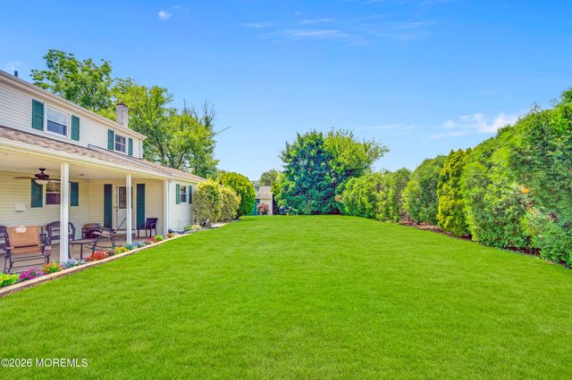 11 Crystal Avenue, New Egypt, NJ 08533