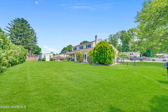 11 Crystal Avenue, New Egypt, NJ 08533
