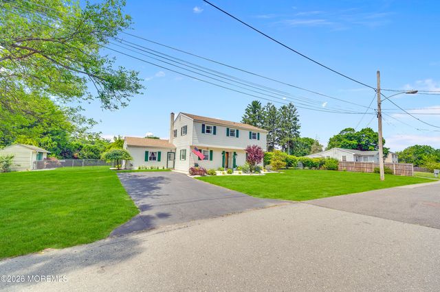11 Crystal Avenue, New Egypt, NJ 08533