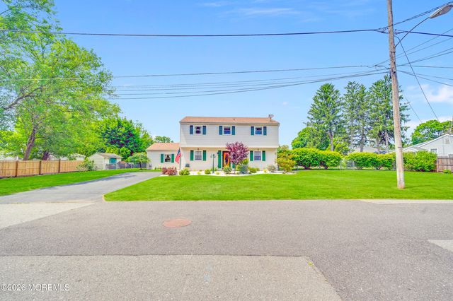 11 Crystal Avenue, New Egypt, NJ 08533