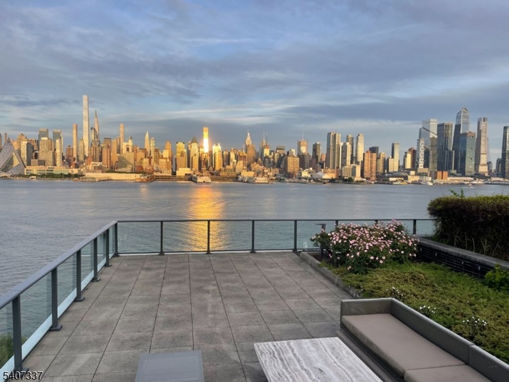 1200 Avenue At Port Imperial 705, Weehawken Twp., NJ 07086 — exterior