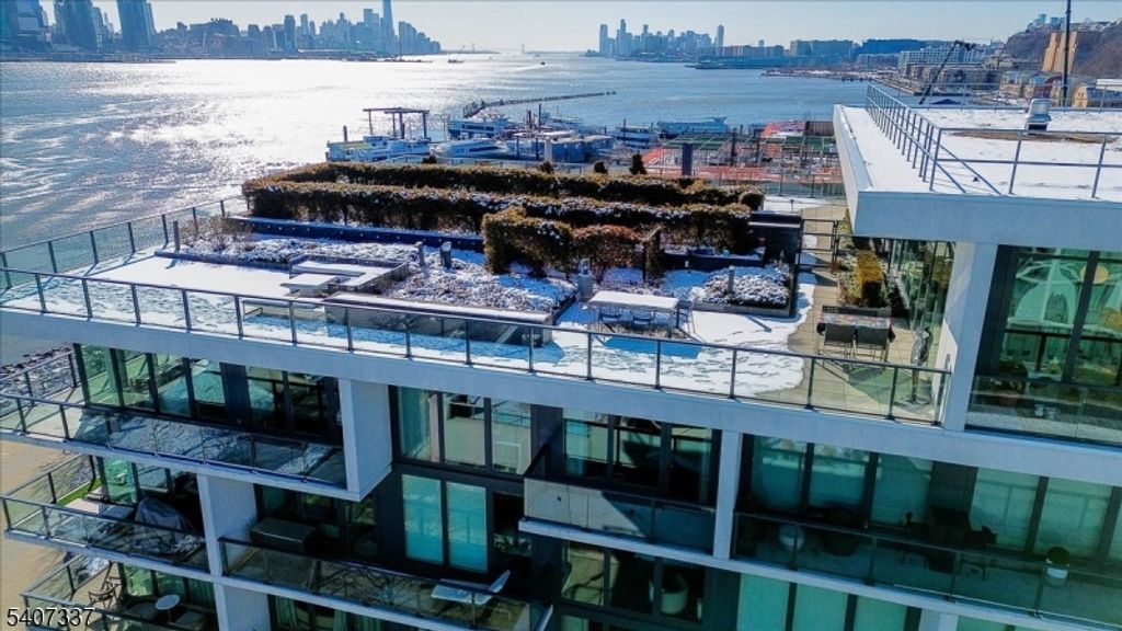 1200 Avenue At Port Imperial 705, Weehawken Twp., NJ 07086 — photo 4