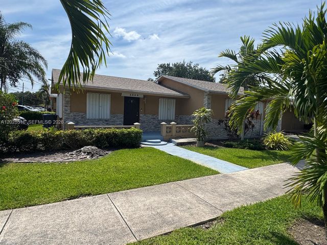 5844-5846 Pierce St, Hollywood, FL 33021