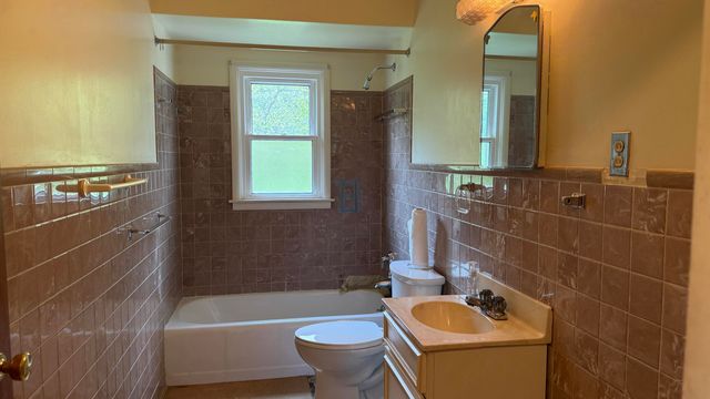 140 S Mansfield Street, Ypsilanti, MI 48197