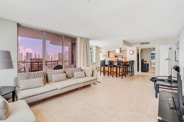 18041 Biscayne Blvd 1404, Aventura, FL 33160