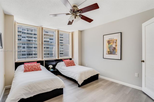 18041 Biscayne Blvd 1404, Aventura, FL 33160