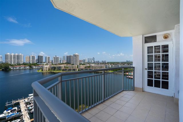 18041 Biscayne Blvd 1404, Aventura, FL 33160