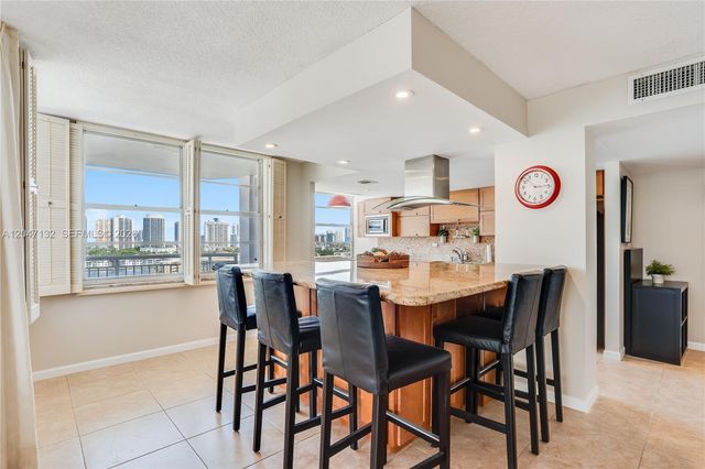 18041 Biscayne Blvd 1404, Aventura, FL 33160