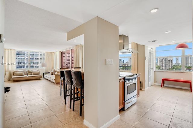 18041 Biscayne Blvd 1404, Aventura, FL 33160