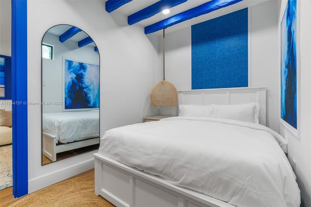 408 NW 52nd St, Miami, FL 33127