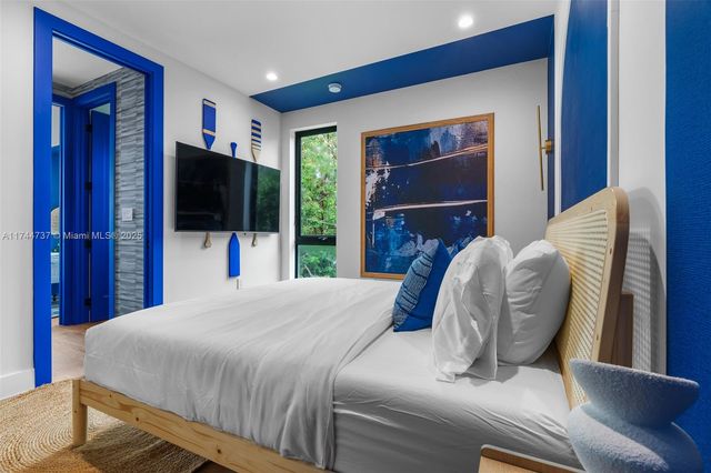 408 NW 52nd St, Miami, FL 33127