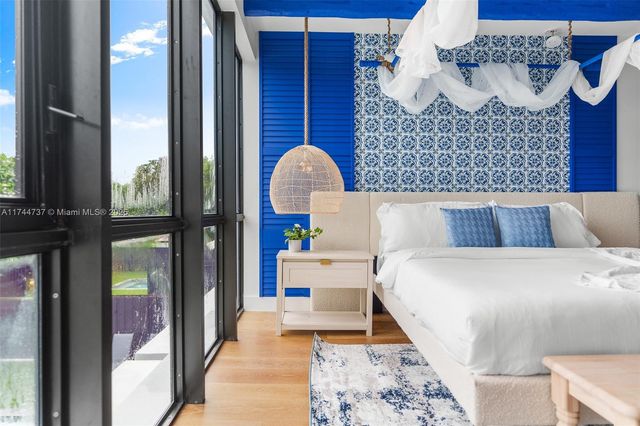 408 NW 52nd St, Miami, FL 33127