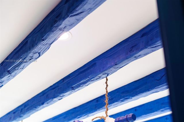 408 NW 52nd St, Miami, FL 33127