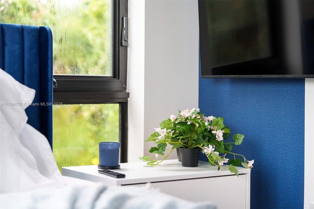 408 NW 52nd St, Miami, FL 33127