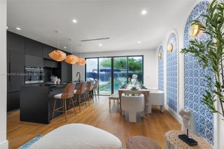 408 NW 52nd St, Miami, FL 33127