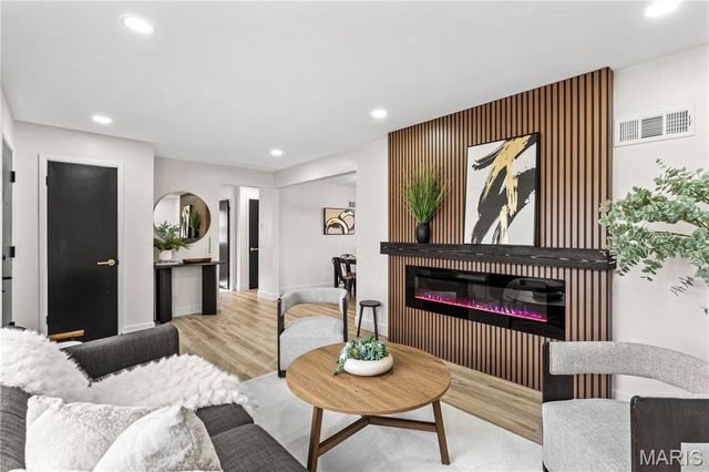 9115 Jonmar Court, Unincorporated, MO 63123