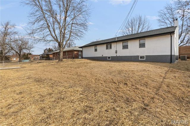 9115 Jonmar Court, Unincorporated, MO 63123