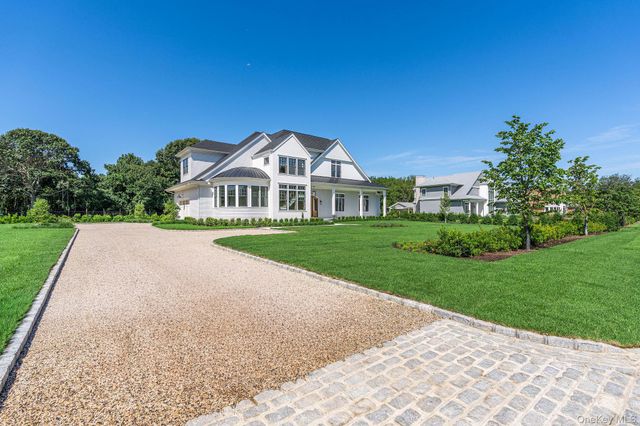 1475 Laurel Avenue, Southold, NY 11971