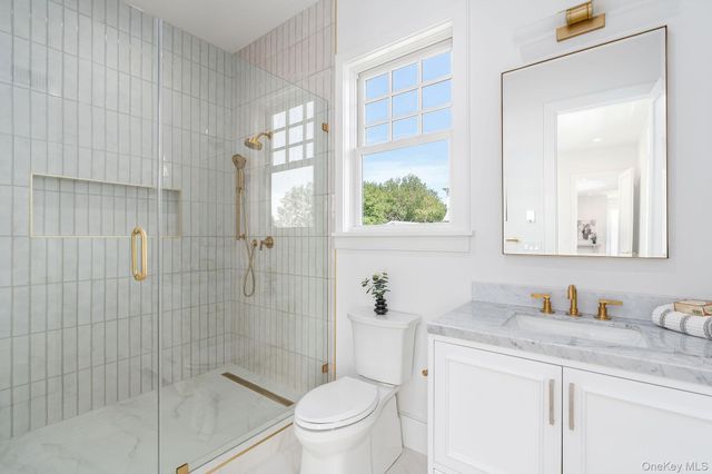 1475 Laurel Avenue, Southold, NY 11971